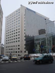 [P05] Hotel Novotel situat pe calea Victoriei langa palatul Telefoanelor » foto by ionescunic
 - 
<span class="allrVoted glyphicon glyphicon-heart hidden" id="av45385"></span>
<a class="m-l-10 hidden" id="sv45385" onclick="voting_Foto_DelVot(,45385,2106)" role="button">șterge vot <span class="glyphicon glyphicon-remove"></span></a>
<a id="v945385" class=" c-red"  onclick="voting_Foto_SetVot(45385)" role="button"><span class="glyphicon glyphicon-heart-empty"></span> <b>LIKE</b> = Votează poza</a> <img class="hidden"  id="f45385W9" src="/imagini/loader.gif" border="0" /><span class="AjErrMes hidden" id="e45385ErM"></span>