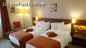 [P16] <strong>RIN Airport Hotel - prima camera 043</strong> » foto by elenaadina
 - 
<span class="allrVoted glyphicon glyphicon-heart hidden" id="av1336692"></span>
<a class="m-l-10 hidden" id="sv1336692" onclick="voting_Foto_DelVot(,1336692,2113)" role="button">șterge vot <span class="glyphicon glyphicon-remove"></span></a>
<a id="v91336692" class=" c-red"  onclick="voting_Foto_SetVot(1336692)" role="button"><span class="glyphicon glyphicon-heart-empty"></span> <b>LIKE</b> = Votează poza</a> <img class="hidden"  id="f1336692W9" src="/imagini/loader.gif" border="0" /><span class="AjErrMes hidden" id="e1336692ErM"></span>