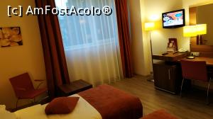 [P48] <strong>RIN Airport Hotel </strong>
<strong>- camera 008</strong> » foto by elenaadina
 - 
<span class="allrVoted glyphicon glyphicon-heart hidden" id="av1336724"></span>
<a class="m-l-10 hidden" id="sv1336724" onclick="voting_Foto_DelVot(,1336724,2113)" role="button">șterge vot <span class="glyphicon glyphicon-remove"></span></a>
<a id="v91336724" class=" c-red"  onclick="voting_Foto_SetVot(1336724)" role="button"><span class="glyphicon glyphicon-heart-empty"></span> <b>LIKE</b> = Votează poza</a> <img class="hidden"  id="f1336724W9" src="/imagini/loader.gif" border="0" /><span class="AjErrMes hidden" id="e1336724ErM"></span>