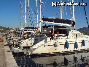[P19] Portul de unde amk plecat spre insula Skiathos... nu trebuie ratata excursia » foto by MARI13
 - 
<span class="allrVoted glyphicon glyphicon-heart hidden" id="av360125"></span>
<a class="m-l-10 hidden" id="sv360125" onclick="voting_Foto_DelVot(,360125,2114)" role="button">șterge vot <span class="glyphicon glyphicon-remove"></span></a>
<a id="v9360125" class=" c-red"  onclick="voting_Foto_SetVot(360125)" role="button"><span class="glyphicon glyphicon-heart-empty"></span> <b>LIKE</b> = Votează poza</a> <img class="hidden"  id="f360125W9" src="/imagini/loader.gif" border="0" /><span class="AjErrMes hidden" id="e360125ErM"></span>