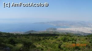 [P03] Volos, privit aproape de varful muntelui Pelion.  » foto by mecut
 - 
<span class="allrVoted glyphicon glyphicon-heart hidden" id="av1105182"></span>
<a class="m-l-10 hidden" id="sv1105182" onclick="voting_Foto_DelVot(,1105182,2124)" role="button">șterge vot <span class="glyphicon glyphicon-remove"></span></a>
<a id="v91105182" class=" c-red"  onclick="voting_Foto_SetVot(1105182)" role="button"><span class="glyphicon glyphicon-heart-empty"></span> <b>LIKE</b> = Votează poza</a> <img class="hidden"  id="f1105182W9" src="/imagini/loader.gif" border="0" /><span class="AjErrMes hidden" id="e1105182ErM"></span>