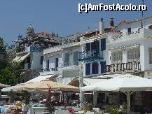 [P08] In port zeci de taverne si cafenele, una mai atractiva decat cealalalta » foto by Cristian_h
 - 
<span class="allrVoted glyphicon glyphicon-heart hidden" id="av114685"></span>
<a class="m-l-10 hidden" id="sv114685" onclick="voting_Foto_DelVot(,114685,2124)" role="button">șterge vot <span class="glyphicon glyphicon-remove"></span></a>
<a id="v9114685" class=" c-red"  onclick="voting_Foto_SetVot(114685)" role="button"><span class="glyphicon glyphicon-heart-empty"></span> <b>LIKE</b> = Votează poza</a> <img class="hidden"  id="f114685W9" src="/imagini/loader.gif" border="0" /><span class="AjErrMes hidden" id="e114685ErM"></span>