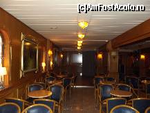 [P15] barul partea din stanga... este in forma de L si in fata scena unde seara se organizau spectacole » foto by Angelinne
 - 
<span class="allrVoted glyphicon glyphicon-heart hidden" id="av418880"></span>
<a class="m-l-10 hidden" id="sv418880" onclick="voting_Foto_DelVot(,418880,2134)" role="button">șterge vot <span class="glyphicon glyphicon-remove"></span></a>
<a id="v9418880" class=" c-red"  onclick="voting_Foto_SetVot(418880)" role="button"><span class="glyphicon glyphicon-heart-empty"></span> <b>LIKE</b> = Votează poza</a> <img class="hidden"  id="f418880W9" src="/imagini/loader.gif" border="0" /><span class="AjErrMes hidden" id="e418880ErM"></span>