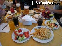 [P07] masa » foto by River*
 - 
<span class="allrVoted glyphicon glyphicon-heart hidden" id="av91160"></span>
<a class="m-l-10 hidden" id="sv91160" onclick="voting_Foto_DelVot(,91160,2141)" role="button">șterge vot <span class="glyphicon glyphicon-remove"></span></a>
<a id="v991160" class=" c-red"  onclick="voting_Foto_SetVot(91160)" role="button"><span class="glyphicon glyphicon-heart-empty"></span> <b>LIKE</b> = Votează poza</a> <img class="hidden"  id="f91160W9" src="/imagini/loader.gif" border="0" /><span class="AjErrMes hidden" id="e91160ErM"></span>