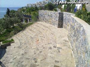 [P20] Onyria Claros Beach - amfiteatrul ziua » foto by nicole33
 - 
<span class="allrVoted glyphicon glyphicon-heart hidden" id="av552919"></span>
<a class="m-l-10 hidden" id="sv552919" onclick="voting_Foto_DelVot(,552919,2171)" role="button">șterge vot <span class="glyphicon glyphicon-remove"></span></a>
<a id="v9552919" class=" c-red"  onclick="voting_Foto_SetVot(552919)" role="button"><span class="glyphicon glyphicon-heart-empty"></span> <b>LIKE</b> = Votează poza</a> <img class="hidden"  id="f552919W9" src="/imagini/loader.gif" border="0" /><span class="AjErrMes hidden" id="e552919ErM"></span>