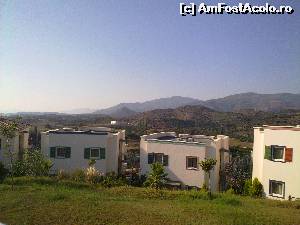 [P42] Onyria Claros Beach - existau și vile cu land view pentru cei care nu plăteau suplimentul de 3 euro » foto by nicole33
 - 
<span class="allrVoted glyphicon glyphicon-heart hidden" id="av552952"></span>
<a class="m-l-10 hidden" id="sv552952" onclick="voting_Foto_DelVot(,552952,2171)" role="button">șterge vot <span class="glyphicon glyphicon-remove"></span></a>
<a id="v9552952" class=" c-red"  onclick="voting_Foto_SetVot(552952)" role="button"><span class="glyphicon glyphicon-heart-empty"></span> <b>LIKE</b> = Votează poza</a> <img class="hidden"  id="f552952W9" src="/imagini/loader.gif" border="0" /><span class="AjErrMes hidden" id="e552952ErM"></span>