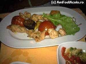 [P49] Onyria Claros Beach - kebap la restaurantul turcesc » foto by nicole33
 - 
<span class="allrVoted glyphicon glyphicon-heart hidden" id="av552959"></span>
<a class="m-l-10 hidden" id="sv552959" onclick="voting_Foto_DelVot(,552959,2171)" role="button">șterge vot <span class="glyphicon glyphicon-remove"></span></a>
<a id="v9552959" class=" c-red"  onclick="voting_Foto_SetVot(552959)" role="button"><span class="glyphicon glyphicon-heart-empty"></span> <b>LIKE</b> = Votează poza</a> <img class="hidden"  id="f552959W9" src="/imagini/loader.gif" border="0" /><span class="AjErrMes hidden" id="e552959ErM"></span>