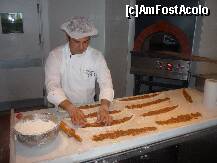[P79] CDC - Restaurantul Tamarind - locul unde se pregateau pizzele turcesti cu carne. » foto by Horia
 - 
<span class="allrVoted glyphicon glyphicon-heart hidden" id="av152218"></span>
<a class="m-l-10 hidden" id="sv152218" onclick="voting_Foto_DelVot(,152218,2171)" role="button">șterge vot <span class="glyphicon glyphicon-remove"></span></a>
<a id="v9152218" class=" c-red"  onclick="voting_Foto_SetVot(152218)" role="button"><span class="glyphicon glyphicon-heart-empty"></span> <b>LIKE</b> = Votează poza</a> <img class="hidden"  id="f152218W9" src="/imagini/loader.gif" border="0" /><span class="AjErrMes hidden" id="e152218ErM"></span>