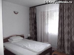 [P01] Hotel Sara's Sons - camera in care am fost cazati » foto by ascent
 - 
<span class="allrVoted glyphicon glyphicon-heart hidden" id="av550627"></span>
<a class="m-l-10 hidden" id="sv550627" onclick="voting_Foto_DelVot(,550627,2179)" role="button">șterge vot <span class="glyphicon glyphicon-remove"></span></a>
<a id="v9550627" class=" c-red"  onclick="voting_Foto_SetVot(550627)" role="button"><span class="glyphicon glyphicon-heart-empty"></span> <b>LIKE</b> = Votează poza</a> <img class="hidden"  id="f550627W9" src="/imagini/loader.gif" border="0" /><span class="AjErrMes hidden" id="e550627ErM"></span>