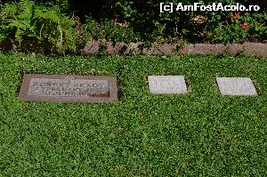 [P38] Mormântul lui Robert Brady şi ale celor doi câini ai săi Yetl şi Pili » foto by Vasile S
 - 
<span class="allrVoted glyphicon glyphicon-heart hidden" id="av539501"></span>
<a class="m-l-10 hidden" id="sv539501" onclick="voting_Foto_DelVot(,539501,2210)" role="button">șterge vot <span class="glyphicon glyphicon-remove"></span></a>
<a id="v9539501" class=" c-red"  onclick="voting_Foto_SetVot(539501)" role="button"><span class="glyphicon glyphicon-heart-empty"></span> <b>LIKE</b> = Votează poza</a> <img class="hidden"  id="f539501W9" src="/imagini/loader.gif" border="0" /><span class="AjErrMes hidden" id="e539501ErM"></span>