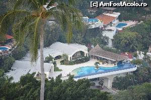 [P10] Vile de vacanţă în Acapulco » foto by Vasile S
 - 
<span class="allrVoted glyphicon glyphicon-heart hidden" id="av540619"></span>
<a class="m-l-10 hidden" id="sv540619" onclick="voting_Foto_DelVot(,540619,2210)" role="button">șterge vot <span class="glyphicon glyphicon-remove"></span></a>
<a id="v9540619" class=" c-red"  onclick="voting_Foto_SetVot(540619)" role="button"><span class="glyphicon glyphicon-heart-empty"></span> <b>LIKE</b> = Votează poza</a> <img class="hidden"  id="f540619W9" src="/imagini/loader.gif" border="0" /><span class="AjErrMes hidden" id="e540619ErM"></span>