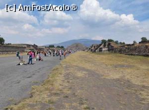 [P05] O arteră pavată cu piatră vulcanică ,,leagă,, cele 2 piramide » foto by BOGDAN DSN
 - 
<span class="allrVoted glyphicon glyphicon-heart hidden" id="av1408806"></span>
<a class="m-l-10 hidden" id="sv1408806" onclick="voting_Foto_DelVot(,1408806,2210)" role="button">șterge vot <span class="glyphicon glyphicon-remove"></span></a>
<a id="v91408806" class=" c-red"  onclick="voting_Foto_SetVot(1408806)" role="button"><span class="glyphicon glyphicon-heart-empty"></span> <b>LIKE</b> = Votează poza</a> <img class="hidden"  id="f1408806W9" src="/imagini/loader.gif" border="0" /><span class="AjErrMes hidden" id="e1408806ErM"></span>