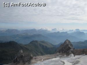 [P09] Ghetarul Marmolada » foto by Testosu'
 - 
<span class="allrVoted glyphicon glyphicon-heart hidden" id="av1121773"></span>
<a class="m-l-10 hidden" id="sv1121773" onclick="voting_Foto_DelVot(,1121773,2211)" role="button">șterge vot <span class="glyphicon glyphicon-remove"></span></a>
<a id="v91121773" class=" c-red"  onclick="voting_Foto_SetVot(1121773)" role="button"><span class="glyphicon glyphicon-heart-empty"></span> <b>LIKE</b> = Votează poza</a> <img class="hidden"  id="f1121773W9" src="/imagini/loader.gif" border="0" /><span class="AjErrMes hidden" id="e1121773ErM"></span>