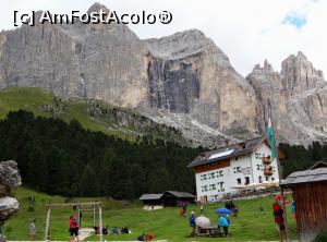 [P11] In apropiere este Rifugio Stella Alpina » foto by BOGDAN DSN
 - 
<span class="allrVoted glyphicon glyphicon-heart hidden" id="av711798"></span>
<a class="m-l-10 hidden" id="sv711798" onclick="voting_Foto_DelVot(,711798,2211)" role="button">șterge vot <span class="glyphicon glyphicon-remove"></span></a>
<a id="v9711798" class=" c-red"  onclick="voting_Foto_SetVot(711798)" role="button"><span class="glyphicon glyphicon-heart-empty"></span> <b>LIKE</b> = Votează poza</a> <img class="hidden"  id="f711798W9" src="/imagini/loader.gif" border="0" /><span class="AjErrMes hidden" id="e711798ErM"></span>