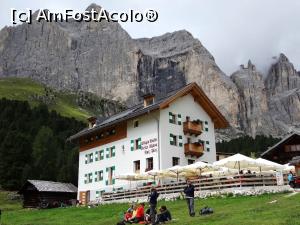 [P19] Asa arata un refugiu din Dolomiti » foto by BOGDAN DSN
 - 
<span class="allrVoted glyphicon glyphicon-heart hidden" id="av711808"></span>
<a class="m-l-10 hidden" id="sv711808" onclick="voting_Foto_DelVot(,711808,2211)" role="button">șterge vot <span class="glyphicon glyphicon-remove"></span></a>
<a id="v9711808" class=" c-red"  onclick="voting_Foto_SetVot(711808)" role="button"><span class="glyphicon glyphicon-heart-empty"></span> <b>LIKE</b> = Votează poza</a> <img class="hidden"  id="f711808W9" src="/imagini/loader.gif" border="0" /><span class="AjErrMes hidden" id="e711808ErM"></span>
