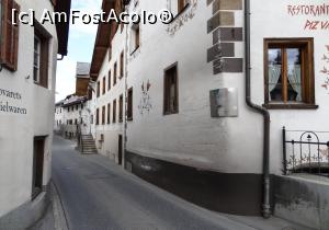 [P15] O zona foarte ingusta a drumului national - casa este atinsa in multe locuri » foto by BOGDAN DSN
 - 
<span class="allrVoted glyphicon glyphicon-heart hidden" id="av714561"></span>
<a class="m-l-10 hidden" id="sv714561" onclick="voting_Foto_DelVot(,714561,2211)" role="button">șterge vot <span class="glyphicon glyphicon-remove"></span></a>
<a id="v9714561" class=" c-red"  onclick="voting_Foto_SetVot(714561)" role="button"><span class="glyphicon glyphicon-heart-empty"></span> <b>LIKE</b> = Votează poza</a> <img class="hidden"  id="f714561W9" src="/imagini/loader.gif" border="0" /><span class="AjErrMes hidden" id="e714561ErM"></span>