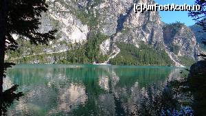 [P61] Lago di Braies, apa de smarald » foto by Camelia19
 - 
<span class="allrVoted glyphicon glyphicon-heart hidden" id="av683485"></span>
<a class="m-l-10 hidden" id="sv683485" onclick="voting_Foto_DelVot(,683485,2211)" role="button">șterge vot <span class="glyphicon glyphicon-remove"></span></a>
<a id="v9683485" class=" c-red"  onclick="voting_Foto_SetVot(683485)" role="button"><span class="glyphicon glyphicon-heart-empty"></span> <b>LIKE</b> = Votează poza</a> <img class="hidden"  id="f683485W9" src="/imagini/loader.gif" border="0" /><span class="AjErrMes hidden" id="e683485ErM"></span>