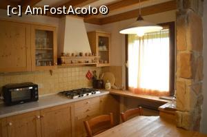 [P17] Interior bucatarie apartament Cibiana » foto by hugovictor
 - 
<span class="allrVoted glyphicon glyphicon-heart hidden" id="av1088985"></span>
<a class="m-l-10 hidden" id="sv1088985" onclick="voting_Foto_DelVot(,1088985,2211)" role="button">șterge vot <span class="glyphicon glyphicon-remove"></span></a>
<a id="v91088985" class=" c-red"  onclick="voting_Foto_SetVot(1088985)" role="button"><span class="glyphicon glyphicon-heart-empty"></span> <b>LIKE</b> = Votează poza</a> <img class="hidden"  id="f1088985W9" src="/imagini/loader.gif" border="0" /><span class="AjErrMes hidden" id="e1088985ErM"></span>