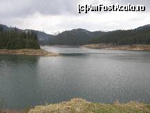 [P17] Lacul Bolboci aflat pe drumul spre hotel . Practic aproape l-am inconjurat ! » foto by mirelutza
 - 
<span class="allrVoted glyphicon glyphicon-heart hidden" id="av42476"></span>
<a class="m-l-10 hidden" id="sv42476" onclick="voting_Foto_DelVot(,42476,2220)" role="button">șterge vot <span class="glyphicon glyphicon-remove"></span></a>
<a id="v942476" class=" c-red"  onclick="voting_Foto_SetVot(42476)" role="button"><span class="glyphicon glyphicon-heart-empty"></span> <b>LIKE</b> = Votează poza</a> <img class="hidden"  id="f42476W9" src="/imagini/loader.gif" border="0" /><span class="AjErrMes hidden" id="e42476ErM"></span>