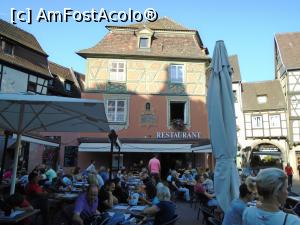 [P10] Restaurant în Place de lʼAncienne Douane » foto by Carmen Ion
 - 
<span class="allrVoted glyphicon glyphicon-heart hidden" id="av1120829"></span>
<a class="m-l-10 hidden" id="sv1120829" onclick="voting_Foto_DelVot(,1120829,2237)" role="button">șterge vot <span class="glyphicon glyphicon-remove"></span></a>
<a id="v91120829" class=" c-red"  onclick="voting_Foto_SetVot(1120829)" role="button"><span class="glyphicon glyphicon-heart-empty"></span> <b>LIKE</b> = Votează poza</a> <img class="hidden"  id="f1120829W9" src="/imagini/loader.gif" border="0" /><span class="AjErrMes hidden" id="e1120829ErM"></span>
