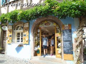 [P16] Prăvălia Au Marché de Riquewihr » foto by Carmen Ion
 - 
<span class="allrVoted glyphicon glyphicon-heart hidden" id="av1131929"></span>
<a class="m-l-10 hidden" id="sv1131929" onclick="voting_Foto_DelVot(,1131929,2237)" role="button">șterge vot <span class="glyphicon glyphicon-remove"></span></a>
<a id="v91131929" class=" c-red"  onclick="voting_Foto_SetVot(1131929)" role="button"><span class="glyphicon glyphicon-heart-empty"></span> <b>LIKE</b> = Votează poza</a> <img class="hidden"  id="f1131929W9" src="/imagini/loader.gif" border="0" /><span class="AjErrMes hidden" id="e1131929ErM"></span>