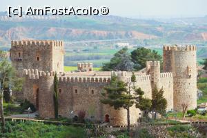 [P04] Un castel care se vede de la Alcazar » foto by DanSta
 - 
<span class="allrVoted glyphicon glyphicon-heart hidden" id="av1290945"></span>
<a class="m-l-10 hidden" id="sv1290945" onclick="voting_Foto_DelVot(,1290945,2242)" role="button">șterge vot <span class="glyphicon glyphicon-remove"></span></a>
<a id="v91290945" class=" c-red"  onclick="voting_Foto_SetVot(1290945)" role="button"><span class="glyphicon glyphicon-heart-empty"></span> <b>LIKE</b> = Votează poza</a> <img class="hidden"  id="f1290945W9" src="/imagini/loader.gif" border="0" /><span class="AjErrMes hidden" id="e1290945ErM"></span>