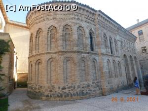 [P95] Ermita „Mezquita” del Cristo de la Luz, altarul din exterior » foto by irinad
 - 
<span class="allrVoted glyphicon glyphicon-heart hidden" id="av1283057"></span>
<a class="m-l-10 hidden" id="sv1283057" onclick="voting_Foto_DelVot(,1283057,2242)" role="button">șterge vot <span class="glyphicon glyphicon-remove"></span></a>
<a id="v91283057" class=" c-red"  onclick="voting_Foto_SetVot(1283057)" role="button"><span class="glyphicon glyphicon-heart-empty"></span> <b>LIKE</b> = Votează poza</a> <img class="hidden"  id="f1283057W9" src="/imagini/loader.gif" border="0" /><span class="AjErrMes hidden" id="e1283057ErM"></span>