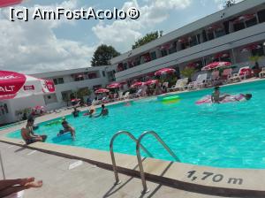 [P07] piscina pt. adulti » foto by dantonela06
 - 
<span class="allrVoted glyphicon glyphicon-heart hidden" id="av772061"></span>
<a class="m-l-10 hidden" id="sv772061" onclick="voting_Foto_DelVot(,772061,2246)" role="button">șterge vot <span class="glyphicon glyphicon-remove"></span></a>
<a id="v9772061" class=" c-red"  onclick="voting_Foto_SetVot(772061)" role="button"><span class="glyphicon glyphicon-heart-empty"></span> <b>LIKE</b> = Votează poza</a> <img class="hidden"  id="f772061W9" src="/imagini/loader.gif" border="0" /><span class="AjErrMes hidden" id="e772061ErM"></span>