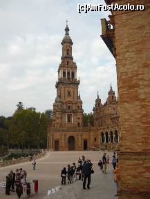 [P09] in Piata Spaniei » foto by amero
 - 
<span class="allrVoted glyphicon glyphicon-heart hidden" id="av300234"></span>
<a class="m-l-10 hidden" id="sv300234" onclick="voting_Foto_DelVot(,300234,2251)" role="button">șterge vot <span class="glyphicon glyphicon-remove"></span></a>
<a id="v9300234" class=" c-red"  onclick="voting_Foto_SetVot(300234)" role="button"><span class="glyphicon glyphicon-heart-empty"></span> <b>LIKE</b> = Votează poza</a> <img class="hidden"  id="f300234W9" src="/imagini/loader.gif" border="0" /><span class="AjErrMes hidden" id="e300234ErM"></span>