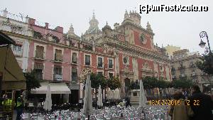 [P18] Frumoasele cladiri ale Sevillei » foto by crismis
 - 
<span class="allrVoted glyphicon glyphicon-heart hidden" id="av600115"></span>
<a class="m-l-10 hidden" id="sv600115" onclick="voting_Foto_DelVot(,600115,2251)" role="button">șterge vot <span class="glyphicon glyphicon-remove"></span></a>
<a id="v9600115" class=" c-red"  onclick="voting_Foto_SetVot(600115)" role="button"><span class="glyphicon glyphicon-heart-empty"></span> <b>LIKE</b> = Votează poza</a> <img class="hidden"  id="f600115W9" src="/imagini/loader.gif" border="0" /><span class="AjErrMes hidden" id="e600115ErM"></span>