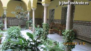 [P20] Frumoasele cladiri ale Sevillei; patio intr-o locuinta privata, a carei usa de la intrare era deschisa » foto by crismis
 - 
<span class="allrVoted glyphicon glyphicon-heart hidden" id="av600117"></span>
<a class="m-l-10 hidden" id="sv600117" onclick="voting_Foto_DelVot(,600117,2251)" role="button">șterge vot <span class="glyphicon glyphicon-remove"></span></a>
<a id="v9600117" class=" c-red"  onclick="voting_Foto_SetVot(600117)" role="button"><span class="glyphicon glyphicon-heart-empty"></span> <b>LIKE</b> = Votează poza</a> <img class="hidden"  id="f600117W9" src="/imagini/loader.gif" border="0" /><span class="AjErrMes hidden" id="e600117ErM"></span>