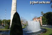 [P08] Monumentul ridicat în memoria lui Juan Sebastian Elcano şi, în spate, Costurero de la Reina » foto by Costi
 - 
<span class="allrVoted glyphicon glyphicon-heart hidden" id="av186847"></span>
<a class="m-l-10 hidden" id="sv186847" onclick="voting_Foto_DelVot(,186847,2251)" role="button">șterge vot <span class="glyphicon glyphicon-remove"></span></a>
<a id="v9186847" class=" c-red"  onclick="voting_Foto_SetVot(186847)" role="button"><span class="glyphicon glyphicon-heart-empty"></span> <b>LIKE</b> = Votează poza</a> <img class="hidden"  id="f186847W9" src="/imagini/loader.gif" border="0" /><span class="AjErrMes hidden" id="e186847ErM"></span>