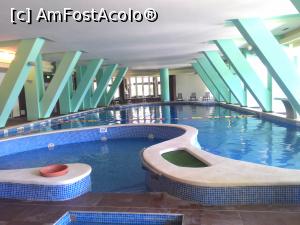 [P05] Piscina » foto by dorobantu
 - 
<span class="allrVoted glyphicon glyphicon-heart hidden" id="av743415"></span>
<a class="m-l-10 hidden" id="sv743415" onclick="voting_Foto_DelVot(,743415,2272)" role="button">șterge vot <span class="glyphicon glyphicon-remove"></span></a>
<a id="v9743415" class=" c-red"  onclick="voting_Foto_SetVot(743415)" role="button"><span class="glyphicon glyphicon-heart-empty"></span> <b>LIKE</b> = Votează poza</a> <img class="hidden"  id="f743415W9" src="/imagini/loader.gif" border="0" /><span class="AjErrMes hidden" id="e743415ErM"></span>