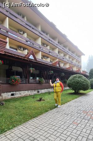 [P27] Hotel Ciucas » foto by marival
 - 
<span class="allrVoted glyphicon glyphicon-heart hidden" id="av1336788"></span>
<a class="m-l-10 hidden" id="sv1336788" onclick="voting_Foto_DelVot(,1336788,2272)" role="button">șterge vot <span class="glyphicon glyphicon-remove"></span></a>
<a id="v91336788" class=" c-red"  onclick="voting_Foto_SetVot(1336788)" role="button"><span class="glyphicon glyphicon-heart-empty"></span> <b>LIKE</b> = Votează poza</a> <img class="hidden"  id="f1336788W9" src="/imagini/loader.gif" border="0" /><span class="AjErrMes hidden" id="e1336788ErM"></span>