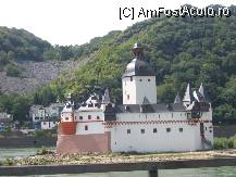 [P16] Castelul Pfalzgrafenstein in mijlocul Rinului, pe o mica insula » foto by Irina1974
 - 
<span class="allrVoted glyphicon glyphicon-heart hidden" id="av81221"></span>
<a class="m-l-10 hidden" id="sv81221" onclick="voting_Foto_DelVot(,81221,2278)" role="button">șterge vot <span class="glyphicon glyphicon-remove"></span></a>
<a id="v981221" class=" c-red"  onclick="voting_Foto_SetVot(81221)" role="button"><span class="glyphicon glyphicon-heart-empty"></span> <b>LIKE</b> = Votează poza</a> <img class="hidden"  id="f81221W9" src="/imagini/loader.gif" border="0" /><span class="AjErrMes hidden" id="e81221ErM"></span>