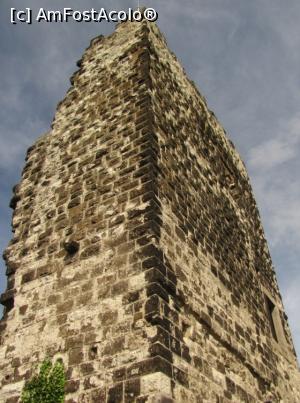 [P15] Turn al fostului castel Drachenfels » foto by Radu Tudoran
 - 
<span class="allrVoted glyphicon glyphicon-heart hidden" id="av796126"></span>
<a class="m-l-10 hidden" id="sv796126" onclick="voting_Foto_DelVot(,796126,2278)" role="button">șterge vot <span class="glyphicon glyphicon-remove"></span></a>
<a id="v9796126" class=" c-red"  onclick="voting_Foto_SetVot(796126)" role="button"><span class="glyphicon glyphicon-heart-empty"></span> <b>LIKE</b> = Votează poza</a> <img class="hidden"  id="f796126W9" src="/imagini/loader.gif" border="0" /><span class="AjErrMes hidden" id="e796126ErM"></span>