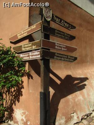 [P21] Indicator turistic » foto by Radu Tudoran
 - 
<span class="allrVoted glyphicon glyphicon-heart hidden" id="av922743"></span>
<a class="m-l-10 hidden" id="sv922743" onclick="voting_Foto_DelVot(,922743,2278)" role="button">șterge vot <span class="glyphicon glyphicon-remove"></span></a>
<a id="v9922743" class=" c-red"  onclick="voting_Foto_SetVot(922743)" role="button"><span class="glyphicon glyphicon-heart-empty"></span> <b>LIKE</b> = Votează poza</a> <img class="hidden"  id="f922743W9" src="/imagini/loader.gif" border="0" /><span class="AjErrMes hidden" id="e922743ErM"></span>