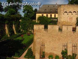 [P09] Gradina aparuta in fostul sant de aparare al castelului » foto by Radu Tudoran
 - 
<span class="allrVoted glyphicon glyphicon-heart hidden" id="av922731"></span>
<a class="m-l-10 hidden" id="sv922731" onclick="voting_Foto_DelVot(,922731,2278)" role="button">șterge vot <span class="glyphicon glyphicon-remove"></span></a>
<a id="v9922731" class=" c-red"  onclick="voting_Foto_SetVot(922731)" role="button"><span class="glyphicon glyphicon-heart-empty"></span> <b>LIKE</b> = Votează poza</a> <img class="hidden"  id="f922731W9" src="/imagini/loader.gif" border="0" /><span class="AjErrMes hidden" id="e922731ErM"></span>