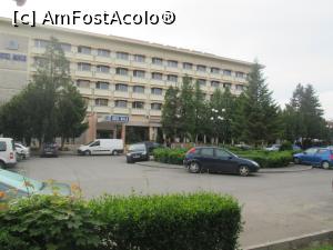 [P01] Hotel Rusca, centrul civic Hunedoara » foto by krondia*
 - 
<span class="allrVoted glyphicon glyphicon-heart hidden" id="av853074"></span>
<a class="m-l-10 hidden" id="sv853074" onclick="voting_Foto_DelVot(,853074,2279)" role="button">șterge vot <span class="glyphicon glyphicon-remove"></span></a>
<a id="v9853074" class=" c-red"  onclick="voting_Foto_SetVot(853074)" role="button"><span class="glyphicon glyphicon-heart-empty"></span> <b>LIKE</b> = Votează poza</a> <img class="hidden"  id="f853074W9" src="/imagini/loader.gif" border="0" /><span class="AjErrMes hidden" id="e853074ErM"></span>