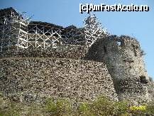 [P03] Cetatea Deva.Schele mari la exterior sa vada tot omul ca se lucreaza cu spor la cetate.Adevarul este altul. » foto by b65ytz
 - 
<span class="allrVoted glyphicon glyphicon-heart hidden" id="av308989"></span>
<a class="m-l-10 hidden" id="sv308989" onclick="voting_Foto_DelVot(,308989,2284)" role="button">șterge vot <span class="glyphicon glyphicon-remove"></span></a>
<a id="v9308989" class=" c-red"  onclick="voting_Foto_SetVot(308989)" role="button"><span class="glyphicon glyphicon-heart-empty"></span> <b>LIKE</b> = Votează poza</a> <img class="hidden"  id="f308989W9" src="/imagini/loader.gif" border="0" /><span class="AjErrMes hidden" id="e308989ErM"></span>