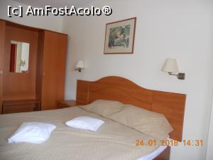 [P05] camera noastra a fost 504 » foto by zlatna
 - 
<span class="allrVoted glyphicon glyphicon-heart hidden" id="av950262"></span>
<a class="m-l-10 hidden" id="sv950262" onclick="voting_Foto_DelVot(,950262,2284)" role="button">șterge vot <span class="glyphicon glyphicon-remove"></span></a>
<a id="v9950262" class=" c-red"  onclick="voting_Foto_SetVot(950262)" role="button"><span class="glyphicon glyphicon-heart-empty"></span> <b>LIKE</b> = Votează poza</a> <img class="hidden"  id="f950262W9" src="/imagini/loader.gif" border="0" /><span class="AjErrMes hidden" id="e950262ErM"></span>