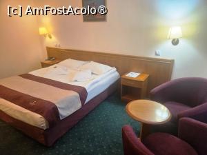 [P02] Camera de hotel » foto by DOINITA
 - 
<span class="allrVoted glyphicon glyphicon-heart hidden" id="av1401324"></span>
<a class="m-l-10 hidden" id="sv1401324" onclick="voting_Foto_DelVot(,1401324,2290)" role="button">șterge vot <span class="glyphicon glyphicon-remove"></span></a>
<a id="v91401324" class=" c-red"  onclick="voting_Foto_SetVot(1401324)" role="button"><span class="glyphicon glyphicon-heart-empty"></span> <b>LIKE</b> = Votează poza</a> <img class="hidden"  id="f1401324W9" src="/imagini/loader.gif" border="0" /><span class="AjErrMes hidden" id="e1401324ErM"></span>