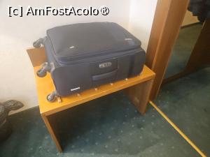 [P06] Locul pentru valiza ce chiar mi se pare necesar » foto by DOINITA
 - 
<span class="allrVoted glyphicon glyphicon-heart hidden" id="av1401328"></span>
<a class="m-l-10 hidden" id="sv1401328" onclick="voting_Foto_DelVot(,1401328,2290)" role="button">șterge vot <span class="glyphicon glyphicon-remove"></span></a>
<a id="v91401328" class=" c-red"  onclick="voting_Foto_SetVot(1401328)" role="button"><span class="glyphicon glyphicon-heart-empty"></span> <b>LIKE</b> = Votează poza</a> <img class="hidden"  id="f1401328W9" src="/imagini/loader.gif" border="0" /><span class="AjErrMes hidden" id="e1401328ErM"></span>