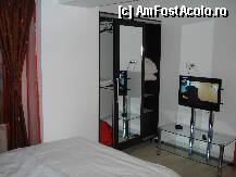 [P02] Iasi - Hotel Unirea - mobilierul este  nou minimalist » foto by Diaura*
 - 
<span class="allrVoted glyphicon glyphicon-heart hidden" id="av79243"></span>
<a class="m-l-10 hidden" id="sv79243" onclick="voting_Foto_DelVot(,79243,2290)" role="button">șterge vot <span class="glyphicon glyphicon-remove"></span></a>
<a id="v979243" class=" c-red"  onclick="voting_Foto_SetVot(79243)" role="button"><span class="glyphicon glyphicon-heart-empty"></span> <b>LIKE</b> = Votează poza</a> <img class="hidden"  id="f79243W9" src="/imagini/loader.gif" border="0" /><span class="AjErrMes hidden" id="e79243ErM"></span>