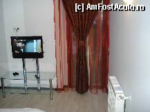 [P03] Iasi - Hotel Unirea - camera  vazuta din alt unghi; perdeau si draperia foarte fine ( de calitate ) » foto by Diaura*
 - 
<span class="allrVoted glyphicon glyphicon-heart hidden" id="av79244"></span>
<a class="m-l-10 hidden" id="sv79244" onclick="voting_Foto_DelVot(,79244,2290)" role="button">șterge vot <span class="glyphicon glyphicon-remove"></span></a>
<a id="v979244" class=" c-red"  onclick="voting_Foto_SetVot(79244)" role="button"><span class="glyphicon glyphicon-heart-empty"></span> <b>LIKE</b> = Votează poza</a> <img class="hidden"  id="f79244W9" src="/imagini/loader.gif" border="0" /><span class="AjErrMes hidden" id="e79244ErM"></span>