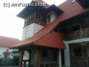 [P04] Vila Bârsana - fațada » foto by calator65
 - 
<span class="allrVoted glyphicon glyphicon-heart hidden" id="av1313521"></span>
<a class="m-l-10 hidden" id="sv1313521" onclick="voting_Foto_DelVot(,1313521,2299)" role="button">șterge vot <span class="glyphicon glyphicon-remove"></span></a>
<a id="v91313521" class=" c-red"  onclick="voting_Foto_SetVot(1313521)" role="button"><span class="glyphicon glyphicon-heart-empty"></span> <b>LIKE</b> = Votează poza</a> <img class="hidden"  id="f1313521W9" src="/imagini/loader.gif" border="0" /><span class="AjErrMes hidden" id="e1313521ErM"></span>