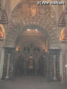 [P11] Cordoba- Mezquita- simbioza altar crestin pe coloane musulmane. » foto by Michi
 - 
<span class="allrVoted glyphicon glyphicon-heart hidden" id="av74947"></span>
<a class="m-l-10 hidden" id="sv74947" onclick="voting_Foto_DelVot(,74947,2304)" role="button">șterge vot <span class="glyphicon glyphicon-remove"></span></a>
<a id="v974947" class=" c-red"  onclick="voting_Foto_SetVot(74947)" role="button"><span class="glyphicon glyphicon-heart-empty"></span> <b>LIKE</b> = Votează poza</a> <img class="hidden"  id="f74947W9" src="/imagini/loader.gif" border="0" /><span class="AjErrMes hidden" id="e74947ErM"></span>