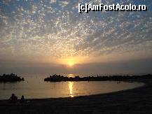 [P07] Rasaritul vazut de pe plaja » foto by TWeetY81
 - 
<span class="allrVoted glyphicon glyphicon-heart hidden" id="av114541"></span>
<a class="m-l-10 hidden" id="sv114541" onclick="voting_Foto_DelVot(,114541,2316)" role="button">șterge vot <span class="glyphicon glyphicon-remove"></span></a>
<a id="v9114541" class=" c-red"  onclick="voting_Foto_SetVot(114541)" role="button"><span class="glyphicon glyphicon-heart-empty"></span> <b>LIKE</b> = Votează poza</a> <img class="hidden"  id="f114541W9" src="/imagini/loader.gif" border="0" /><span class="AjErrMes hidden" id="e114541ErM"></span>