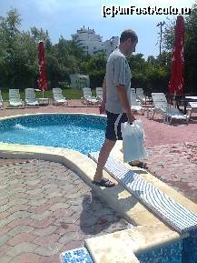 [P13] Piscina copiilor, aproximativ 50 de centimetri adancime, o sa postez foto de cand am sarit in ea.  » foto by florinvsc
 - 
<span class="allrVoted glyphicon glyphicon-heart hidden" id="av429153"></span>
<a class="m-l-10 hidden" id="sv429153" onclick="voting_Foto_DelVot(,429153,2316)" role="button">șterge vot <span class="glyphicon glyphicon-remove"></span></a>
<a id="v9429153" class=" c-red"  onclick="voting_Foto_SetVot(429153)" role="button"><span class="glyphicon glyphicon-heart-empty"></span> <b>LIKE</b> = Votează poza</a> <img class="hidden"  id="f429153W9" src="/imagini/loader.gif" border="0" /><span class="AjErrMes hidden" id="e429153ErM"></span>