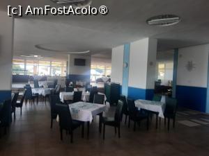 [P01] Restaurantul spatios si placut » foto by Teodor17
 - 
<span class="allrVoted glyphicon glyphicon-heart hidden" id="av1411331"></span>
<a class="m-l-10 hidden" id="sv1411331" onclick="voting_Foto_DelVot(,1411331,2316)" role="button">șterge vot <span class="glyphicon glyphicon-remove"></span></a>
<a id="v91411331" class=" c-red"  onclick="voting_Foto_SetVot(1411331)" role="button"><span class="glyphicon glyphicon-heart-empty"></span> <b>LIKE</b> = Votează poza</a> <img class="hidden"  id="f1411331W9" src="/imagini/loader.gif" border="0" /><span class="AjErrMes hidden" id="e1411331ErM"></span>
